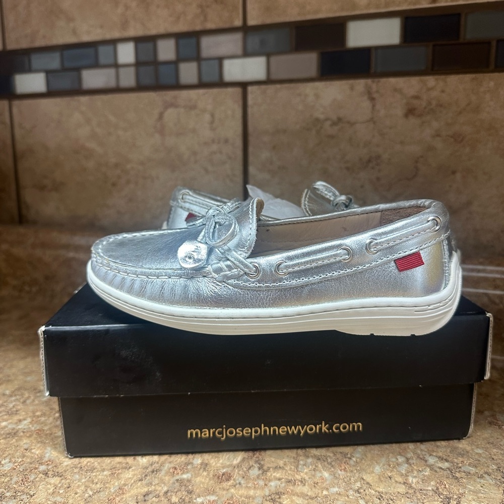 Marc Joesph New York shoes NIB silver